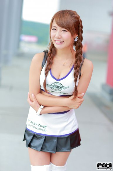 博亚体育官网：双11快递满意度调查：顺丰**，EMS、中通并